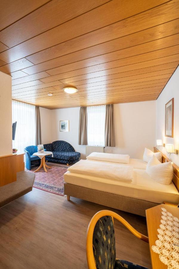 Stadthotel Pfeffermuehle Генгенбах Экстерьер фото